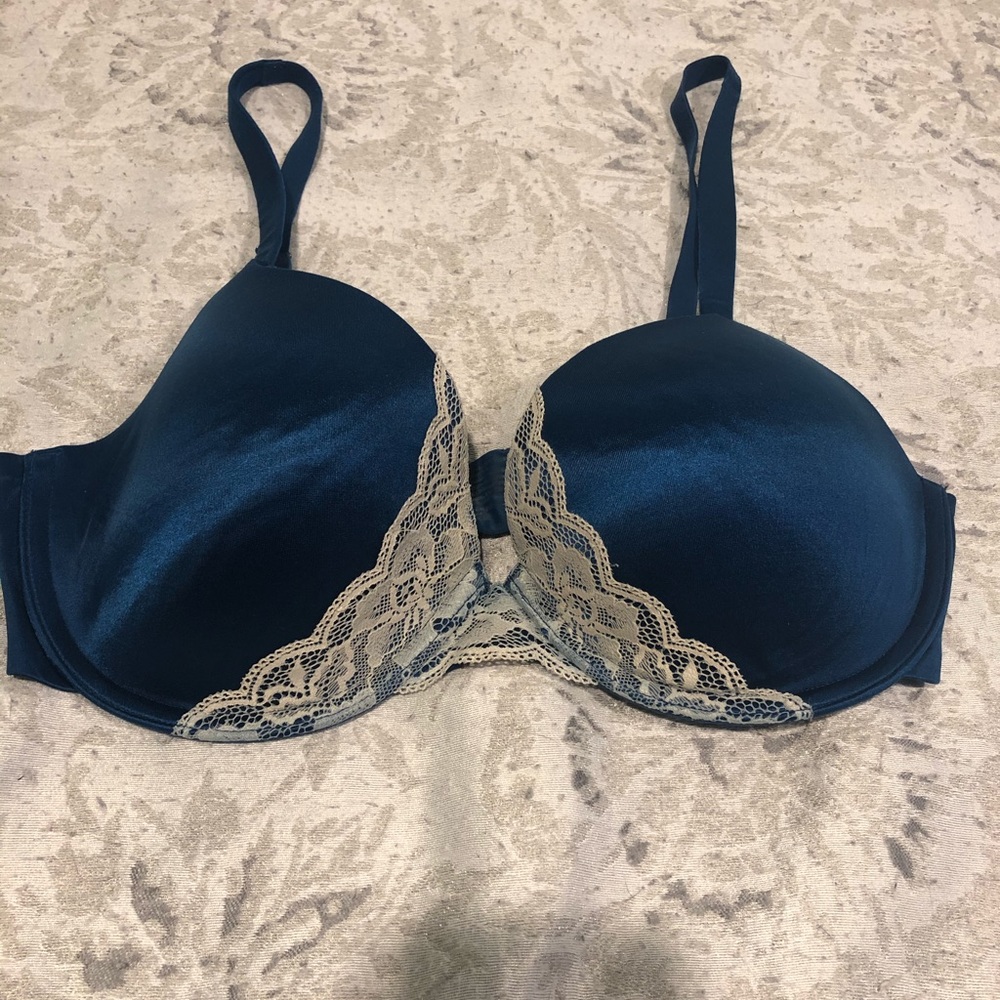 Soma Blue Bra With Lace